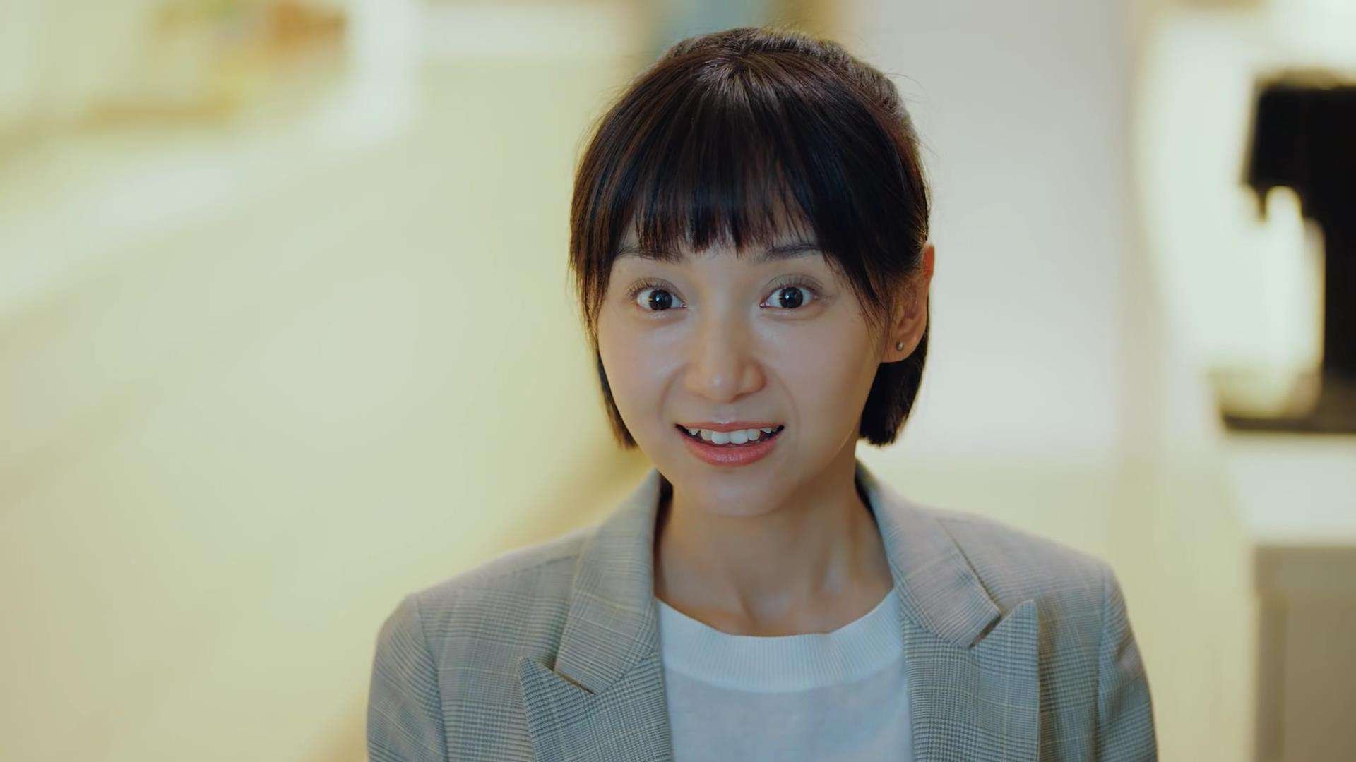 “高速超车：在弯道中破风前行的瞬间”，高速超车道行车规则